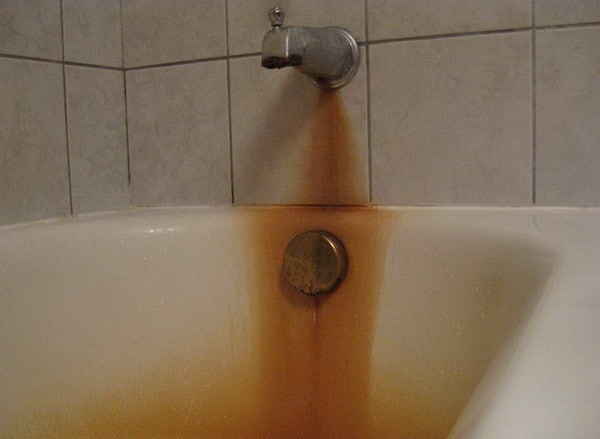 Karat pada Bak Mandi